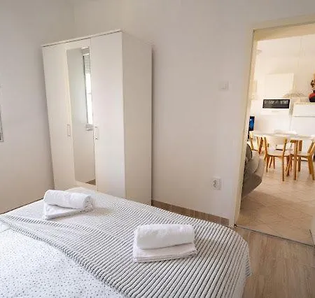 Visic Apartment *